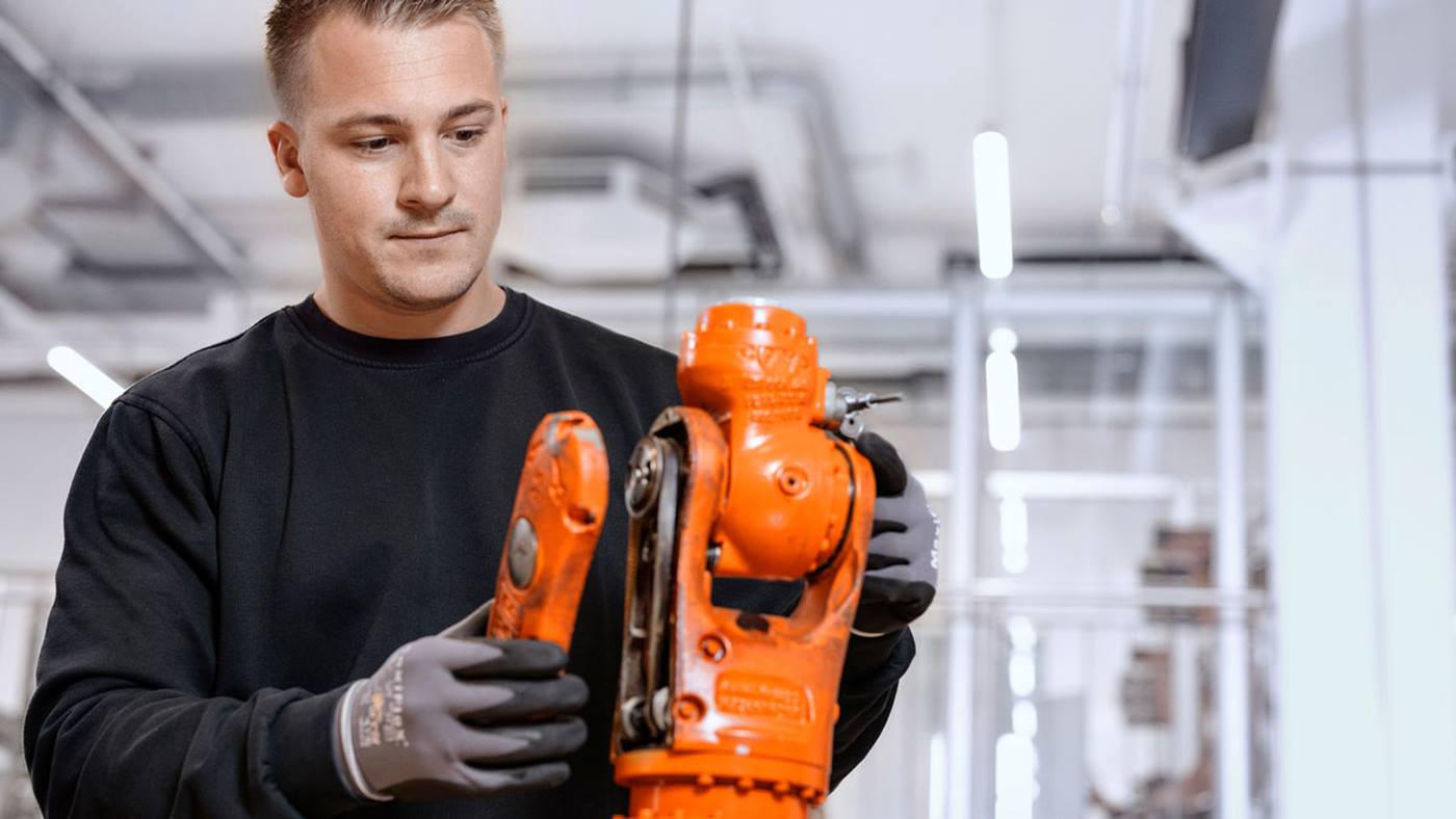 KUKA Marketplace_Refurbished Used_Robots