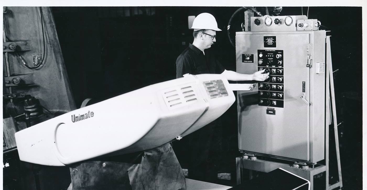 KR Famulus, #HomeofRobotik, frist ever electrically powered industrial robot