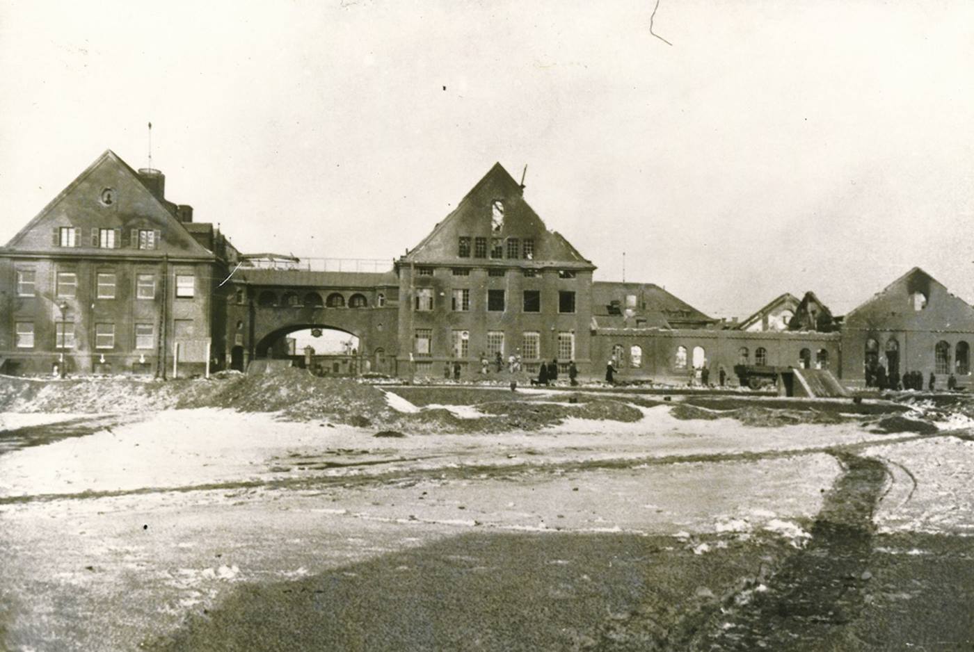 Zerst?rungen Krieg