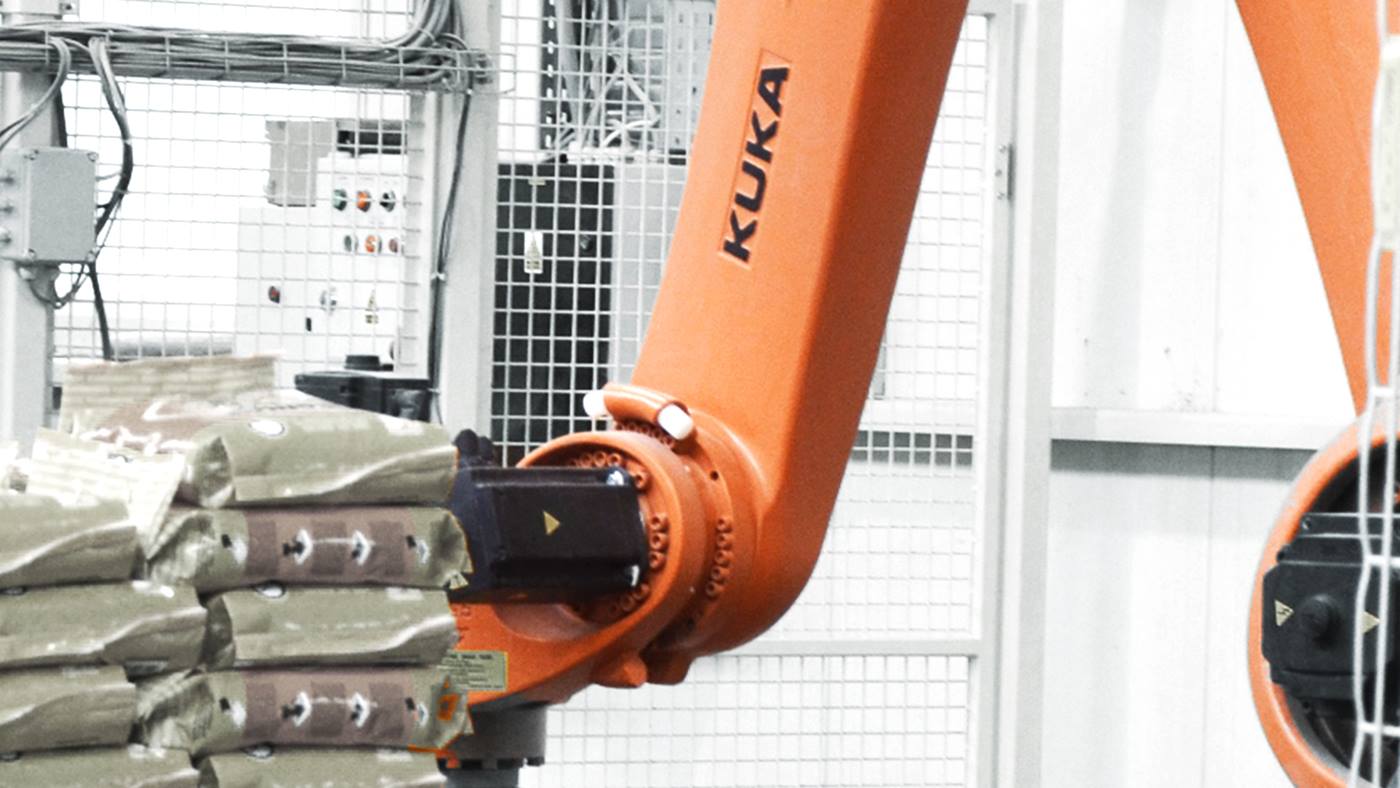 The automated palletizing solution at Certech  increases performance 