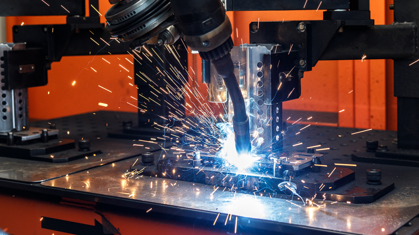 Automated welding at Verzinkerei Sulz