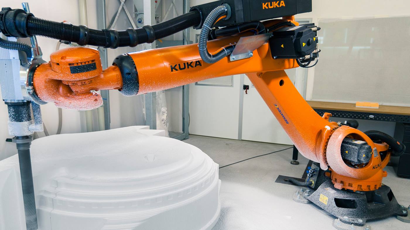 KR QUANTEC ultra: Hoge stijfheid maakt exacte baannauwkeurigheid tijdens het frezen mogelijk.