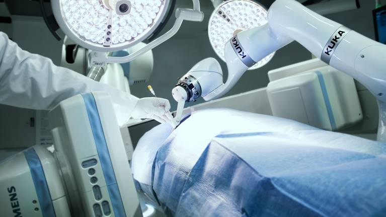 KUKA LBR Med - IERA-Award
