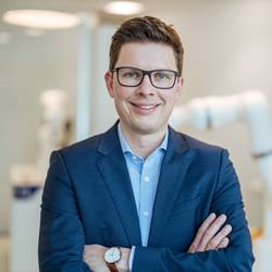 Axel Weber KUKA