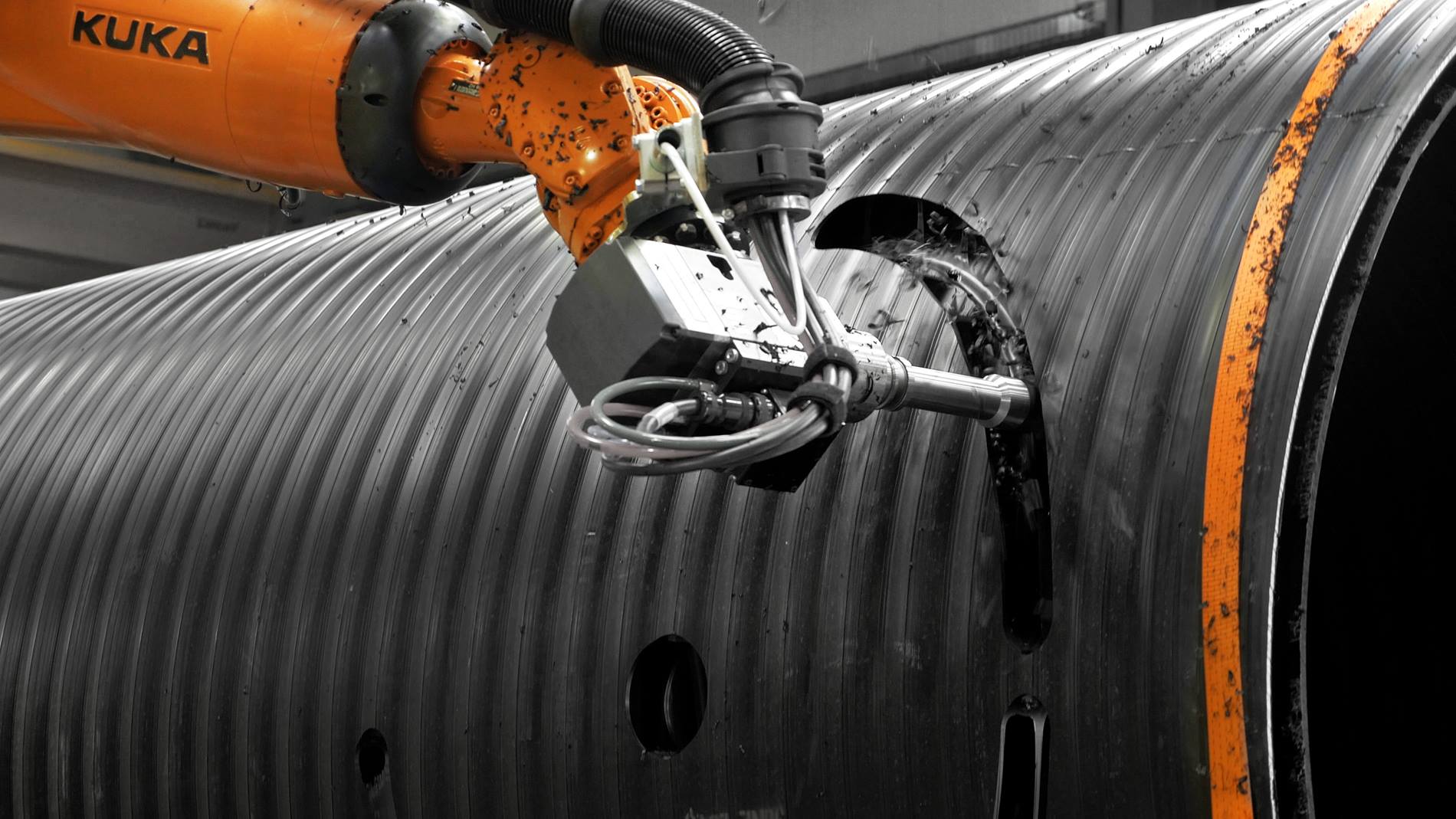 KUKA CNC Software, Roboter bei der Arbeit