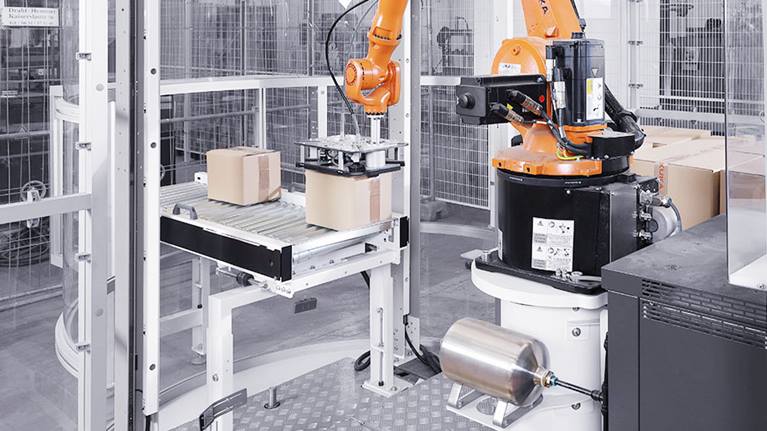 Ob Palettieren vom Band oder direkt auf die Paletten - die Roboter packen jede Aufgabe. 