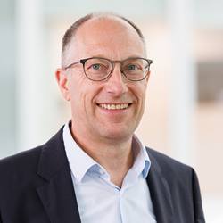CEO Peter Mohnen